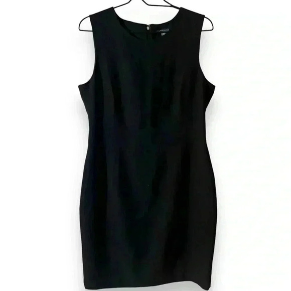 Tommy Hilfiger Size 12 Classic Little Black Dress Sleeveless Fitted Knee Length - Picture 2 of 15